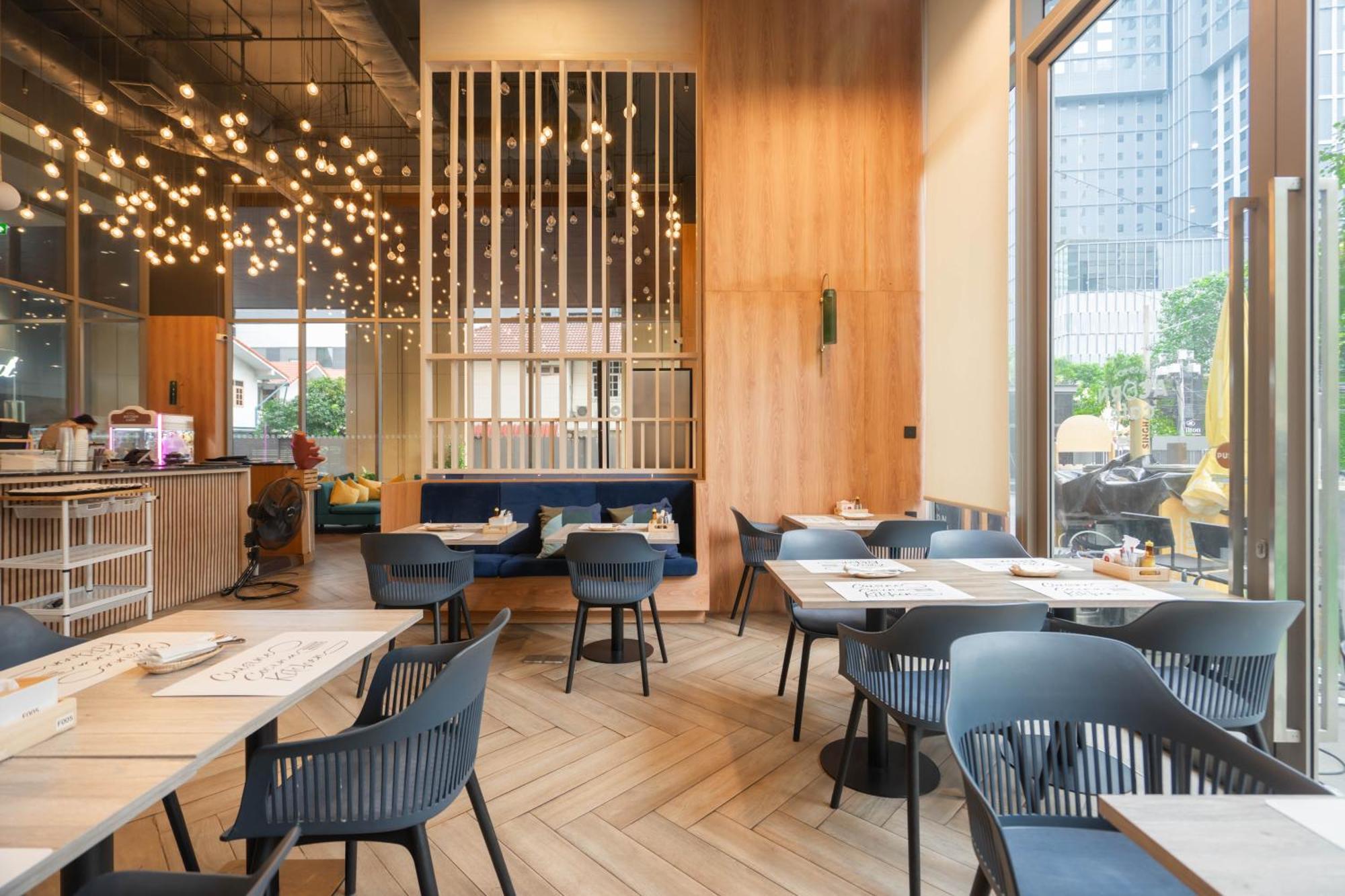 Oakwood Suites Bangkok - SHA Extra Plus Bagian luar foto